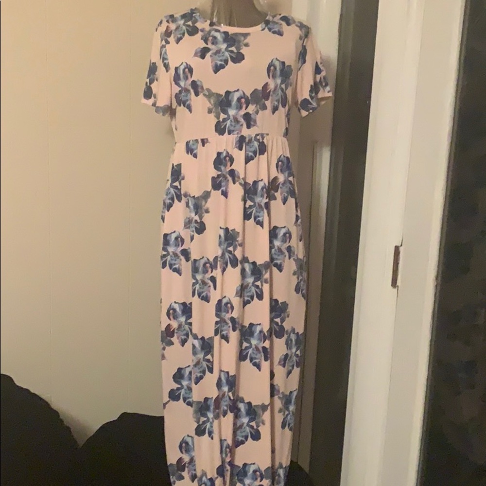 Pale pink dress
